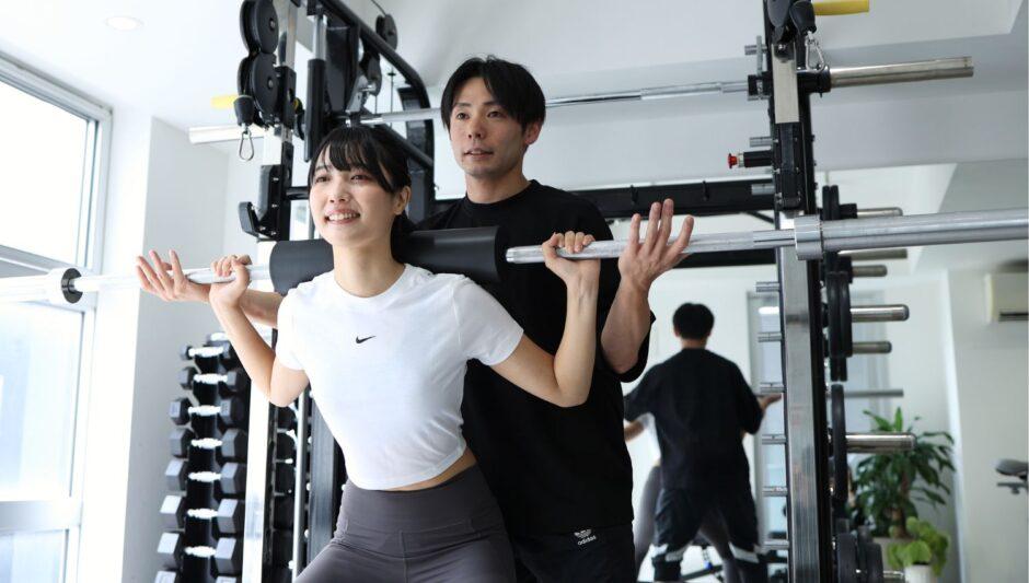 パーソナルジムの姿勢改善プログラムとは